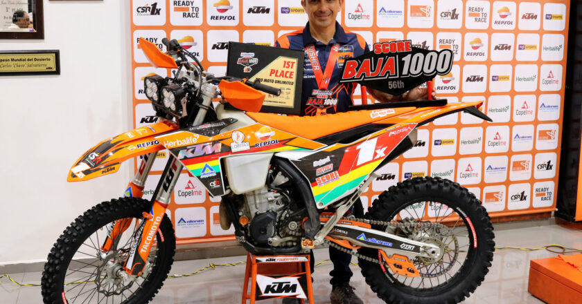 Chavo Salvatierra logra una victoria histórica en la Baja 1000 y alcanza su cuarto título en el Campeonato Mundial del Desierto