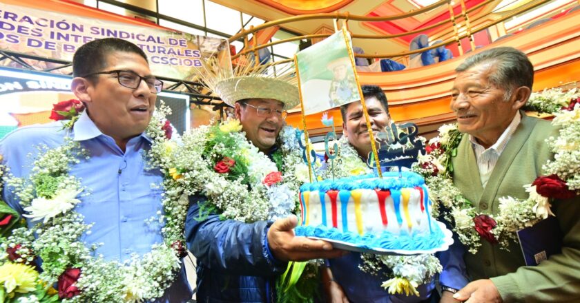 Arce celebra el 53 aniversario de la Confederación de Interculturales y ratifica que las organizaciones sociales son dueñas del MAS – IPSP