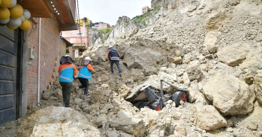 Advierten que “zonas inestables” del municipio paceño están en peligro por las intensas lluvias