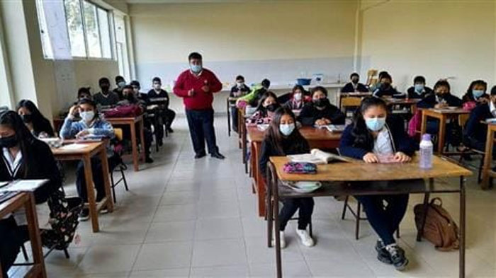 La Paz y El Alto regresarán a clases con horario de invierno ampliado