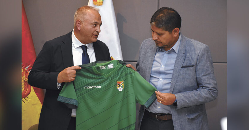 Óscar Villegas es elegido para dirigir la selección de mayores y menores de Bolivia