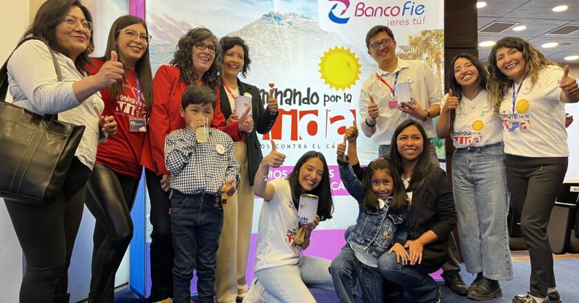 La Paz se viste de solidaridad con la Campaña “Caminando por la Vida” a favor de las niñas y niños con cáncer