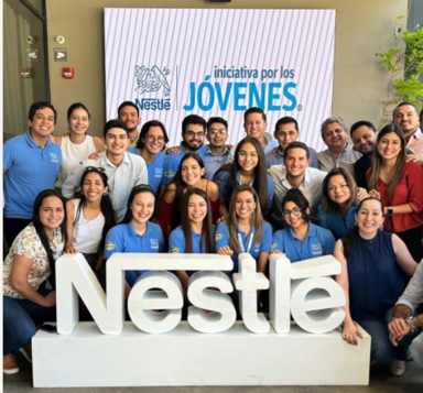 Iniciativa por los jóvenes” el programa de Nestlé® que impulsa el desarrollo profesional y el empleo