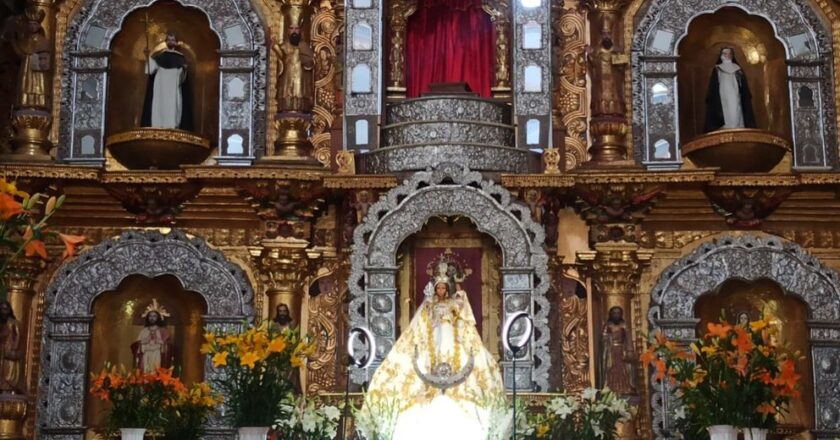 Arani celebra a la Virgen La Bella; esperan a miles en 3 días de fiesta, fe y devoción