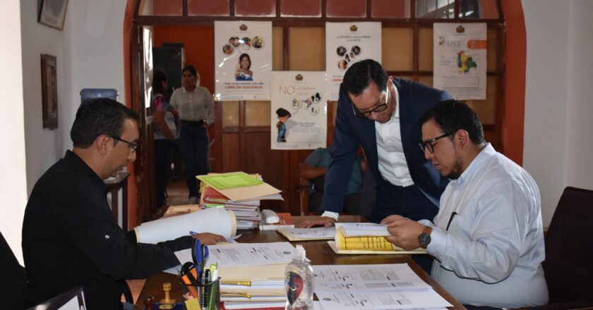 Fiscal Departamental de Chuquisaca visitó e inspeccionó los Asientos Fiscales de San Lucas, Culpina y Camargo para garantizar la buena atención al público litigante