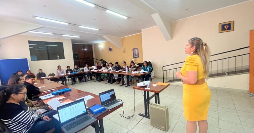 Sucre: Personal médico, policías y servidores de la alcaldía se capacitan en la Ruta de Actuación Interinstitucional (RAI) para una atención oportuna a las víctimas de violencia