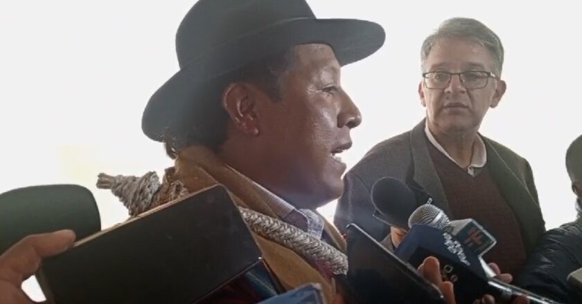 Campesinos de La Paz ‘arcistas’ dan plazo de 72 horas para que ‘de una vez’ se solucione la falta de diésel