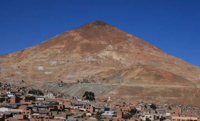 Fallece una joven de 21 años por accidente de trabajo en interior mina en Potosí