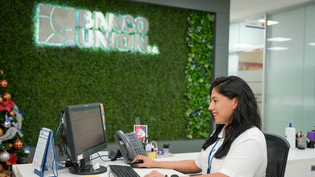 BANCO UNIÓN INCUBADORA DE NEGOCIOS