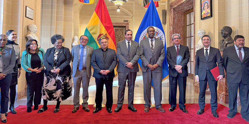 BOLIVIA OEA