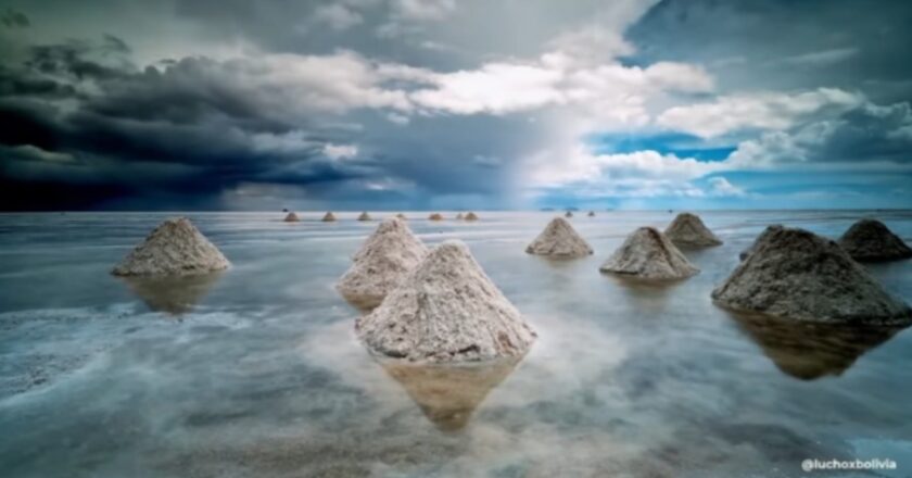 Arce invita a vivir momentos inolvidables en el “majestuoso y espectacular” salar de Uyuni