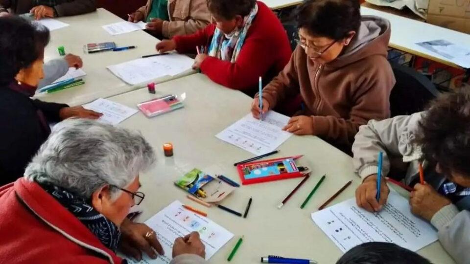 Convocan a voluntarios y estudiantes para la Universidad Municipal del Adulto Mayor